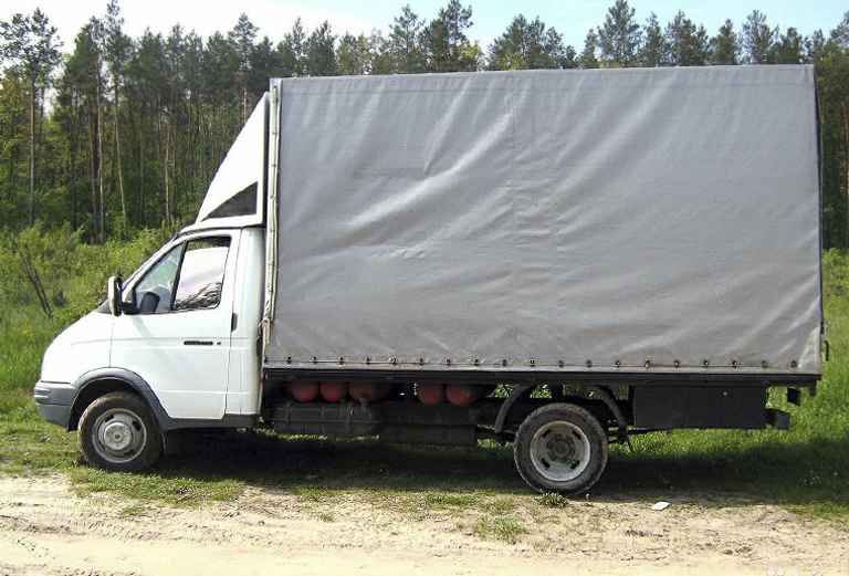 Заказ машины для транспортировки личныx вещей : Диван-кровать из Москвы в Сергиев Посад